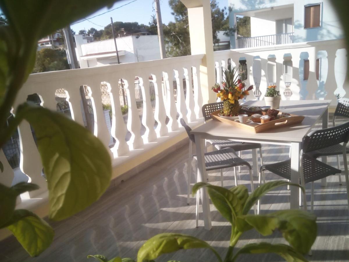 Dolcesosta B&B Marina Di Pulsano ภายนอก รูปภาพ
